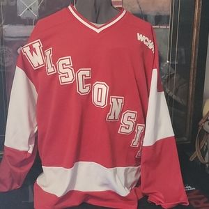 Wisconsin Badgers hockey jersey